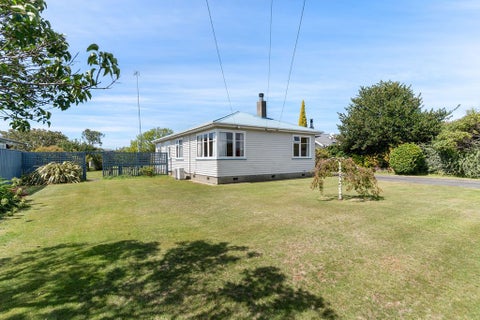 11 Strasbourge Street, Martinborough, Martinborough