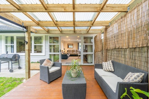 16 Barberry Grove, Maungaraki, Lower Hutt