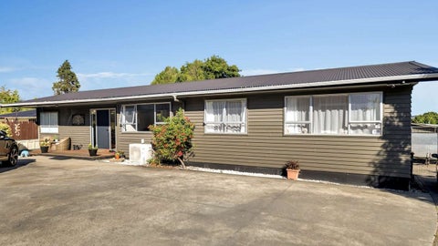 10 Bay Grove, Pukehangi, Rotorua