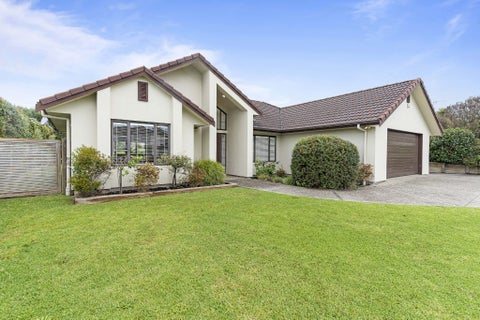 35 Intrepid Crescent, Beachlands, Auckland