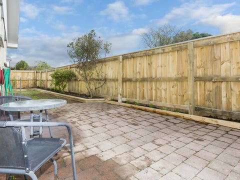 4/16 Riverbank Street, Ebdentown, Upper Hutt