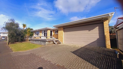 25 Golf Road, Mount Maunganui