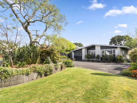 22 Standish Street, Westown, New Plymouth