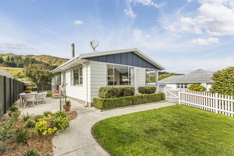 30A Coates Street, Tawa, Wellington