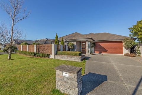 270 Southfield Drive, Lincoln, Lincoln