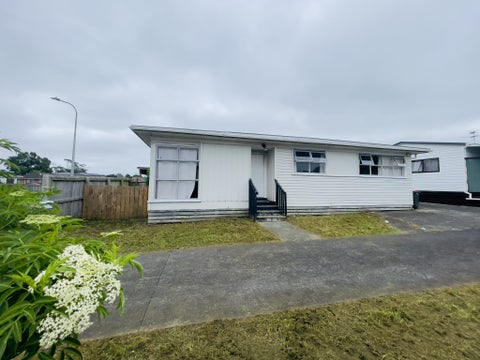 16 Oratu Place, Manurewa, Auckland