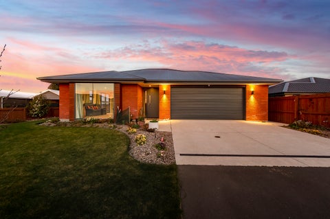 16 Full Moon Lane, Rolleston, Rolleston
