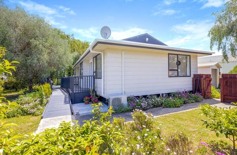 20 Linwood Drive, Paraparaumu