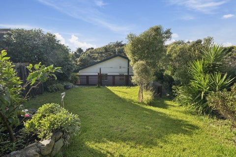 35 William Street, Waikanae Beach, Waikanae
