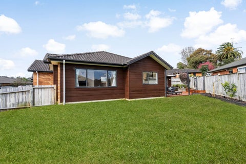 22 Cartmel Avenue, Massey, Auckland
