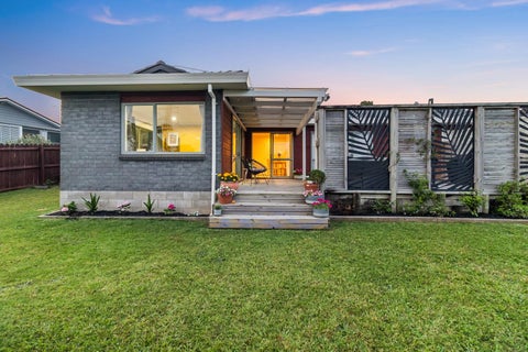 23 Faram Place, Massey, Auckland