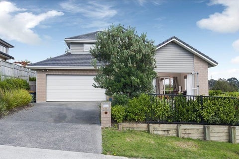 5 Canyon Drive, Oteha, Auckland