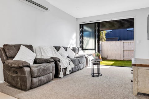 12 Magnetite Lane, Flat Bush, Auckland