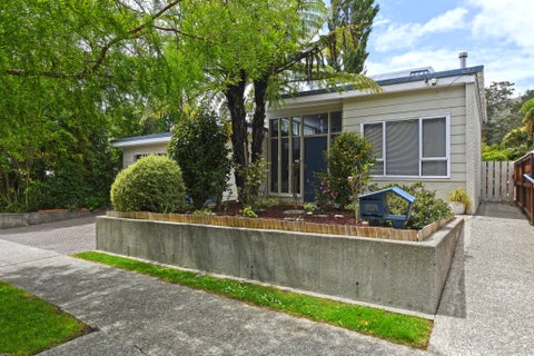 453 Stokes Valley Road, Stokes Valley, Lower Hutt