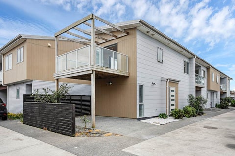 13C Sealord Place, Clendon Park, Auckland