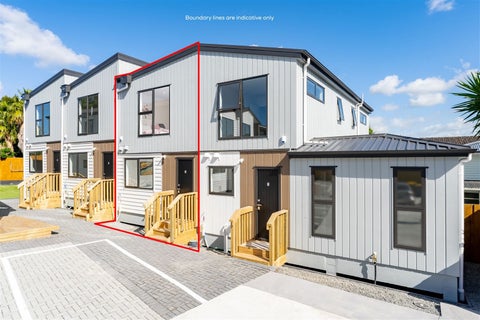 2/67 Royal View Road, Te Atatu South, Auckland
