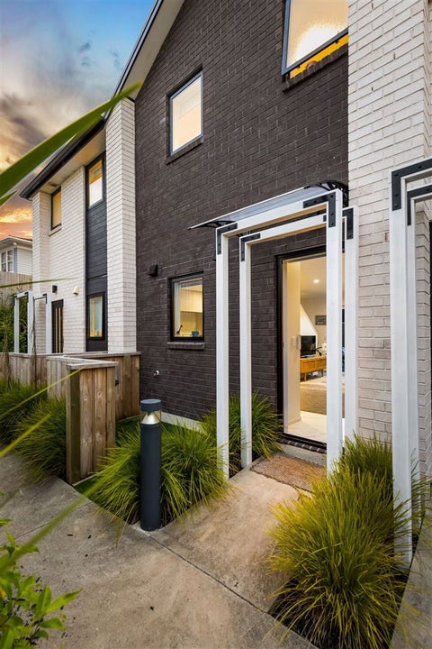 8/45 Vera Road, Te Atatu South, Auckland