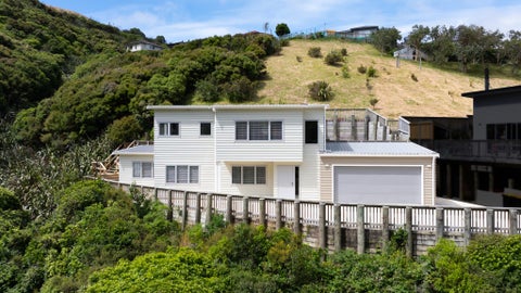34 Cheetwood Street, Churton Park, Wellington