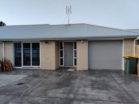 8A Thornton Place, Melville, Hamilton