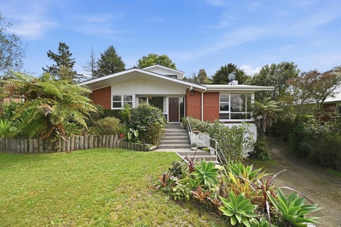 33 Simmonds Crescent, Springfield, Rotorua