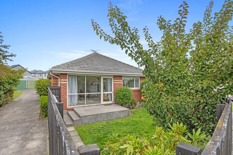 3/5 Trist Place, Edgeware, Christchurch