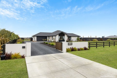 61 Verdeco Boulevard, Lincoln, Lincoln