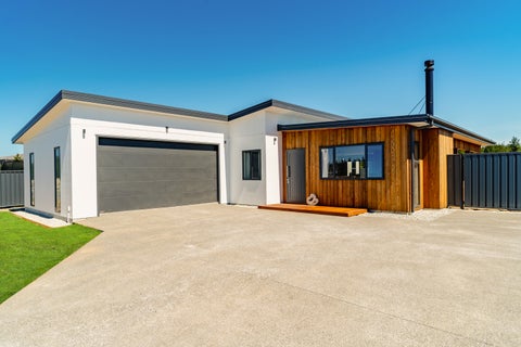 2 Canal Place, Twizel