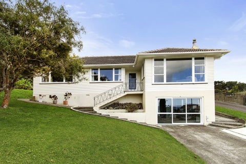 27 Magnolia Grove, Maungaraki, Lower Hutt