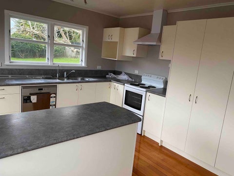 14 Snell Avenue, Papakura, Papakura