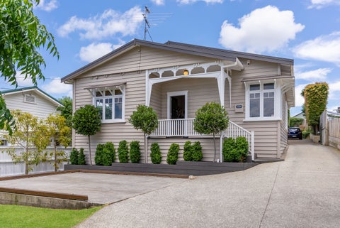 8 Athens Road, Onehunga, Auckland