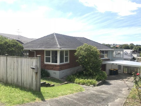 7 Corunna Road, Milford, Auckland