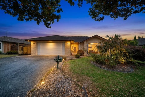 35 Croftview Road, Wattle Downs, Auckland