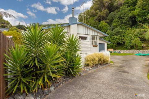 40 Pembroke Street, Tawa, Wellington
