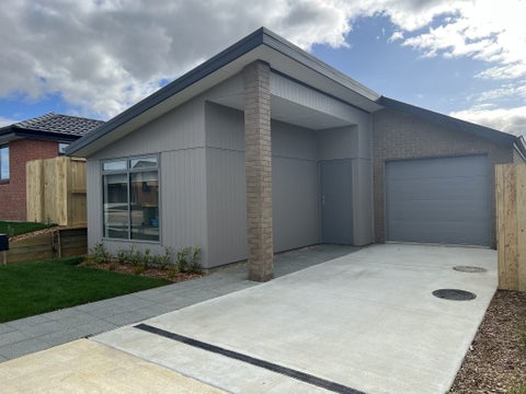 35 Waruhia Crescent, Rototuna North, Hamilton