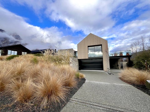20 McKellar Drive, Jacks Point, Queenstown