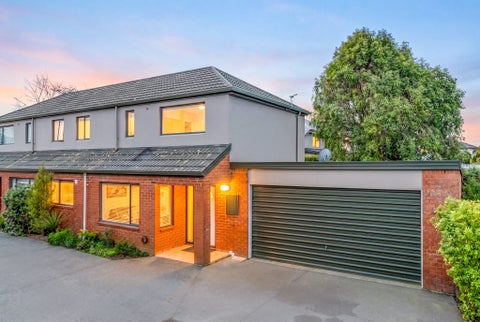 2/15 Coles Place, St Albans, Christchurch