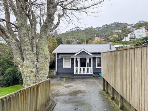 7 Omar Street, Khandallah, Wellington