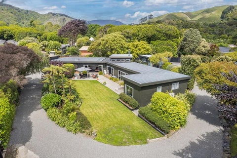 19 Fleetwood Grove, Waikanae, Waikanae