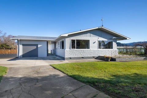 375 Main Road, Riwaka, Motueka