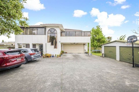 15 Alabaster Drive, Papatoetoe, Auckland
