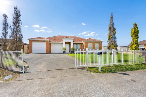 64 Glenveagh Park Drive, Weymouth, Auckland