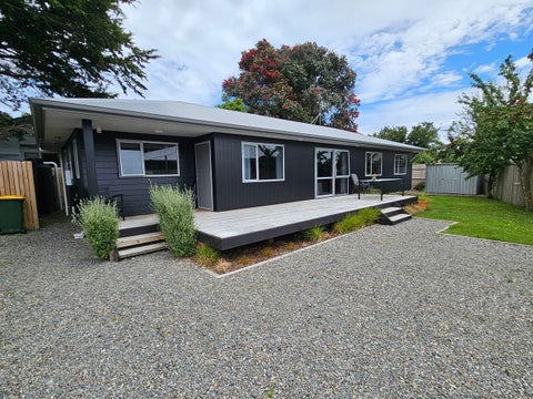 24B Rimutaka Street, Paraparaumu