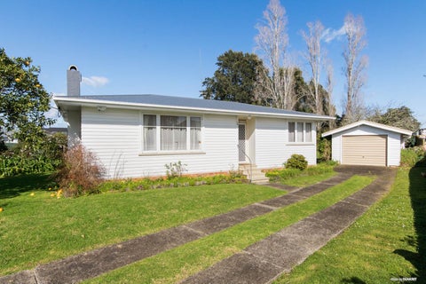 37 Neil Avenue, Te Atatu Peninsula, Auckland