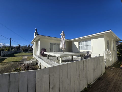 10 Horoeka Street, Springfield, Rotorua