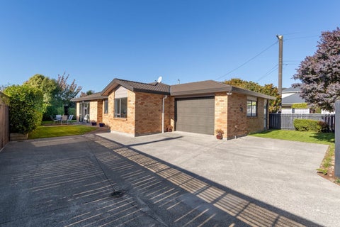 12A Terminus Street, Silverstream, Upper Hutt
