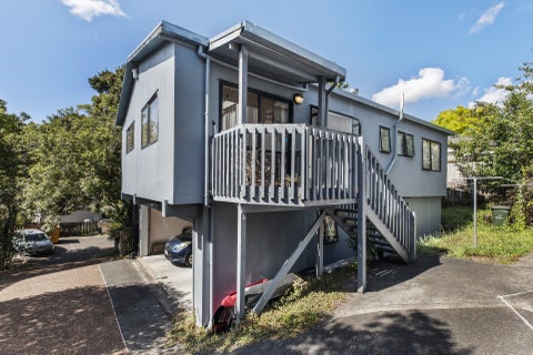 3/2141 Great North Road, Avondale, Auckland