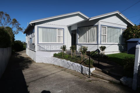 127 Messines Road, Karori, Wellington