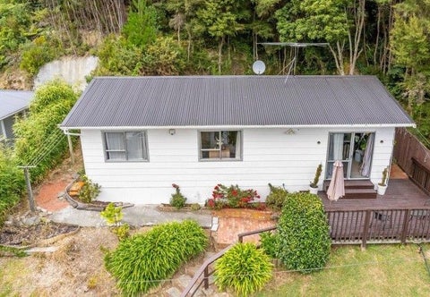 4 John Street, Stokes Valley, Lower Hutt