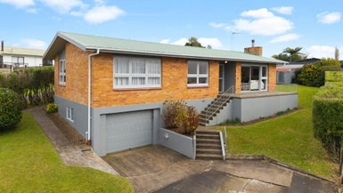 2 Fairview Street, Tirau