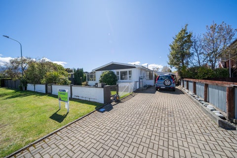 43 MacKinnon Loop, Te Anau, Te Anau